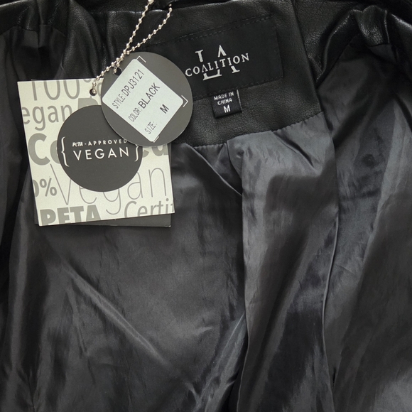 Coalition LA Black Faux Leather Moto Jacket Quilted Sleeves BNWT Size M - Picture 15 of 16